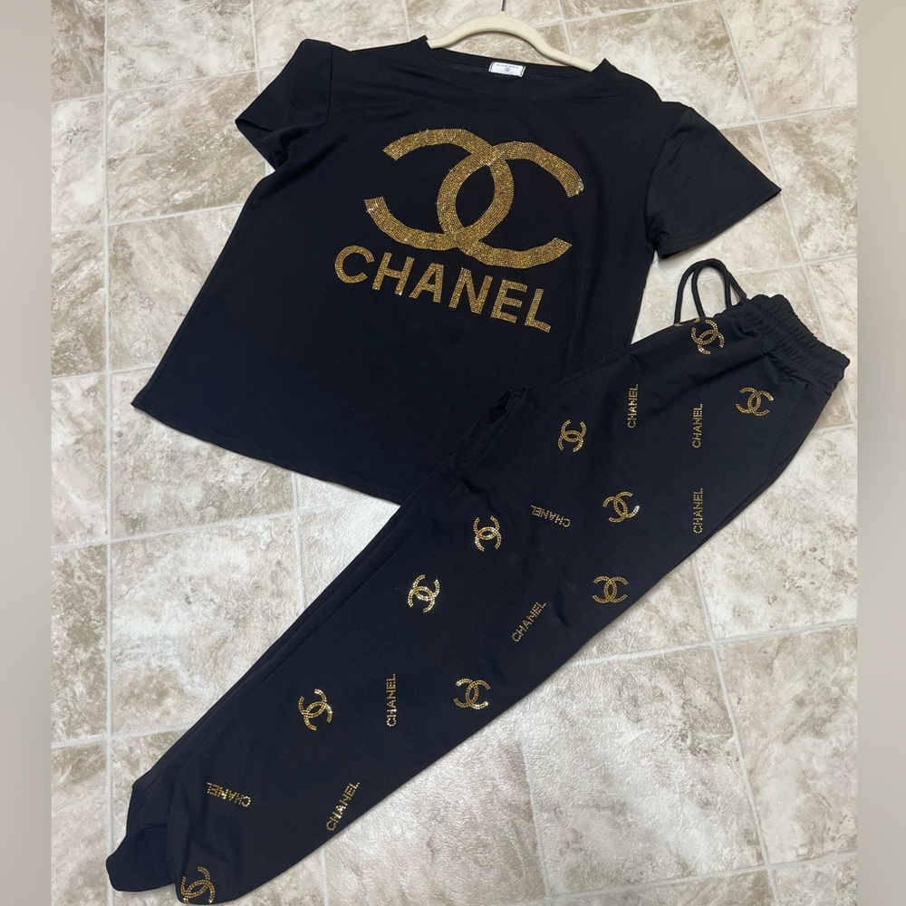 Chanel jogging set